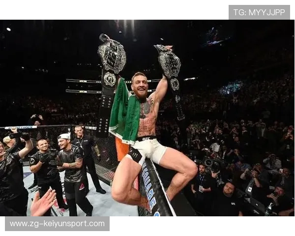 UFC激战瞬间：大腿踢引发尖叫的震撼瞬间